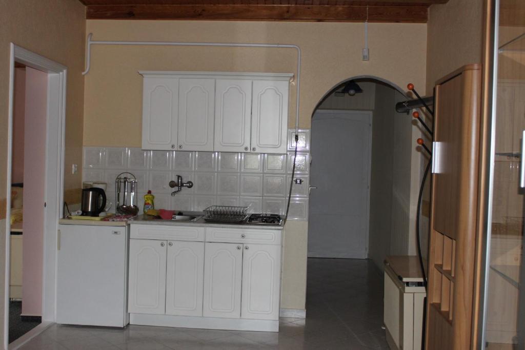 Orwa Apartmanok - Cedrus Koez Залакарош Номер фото